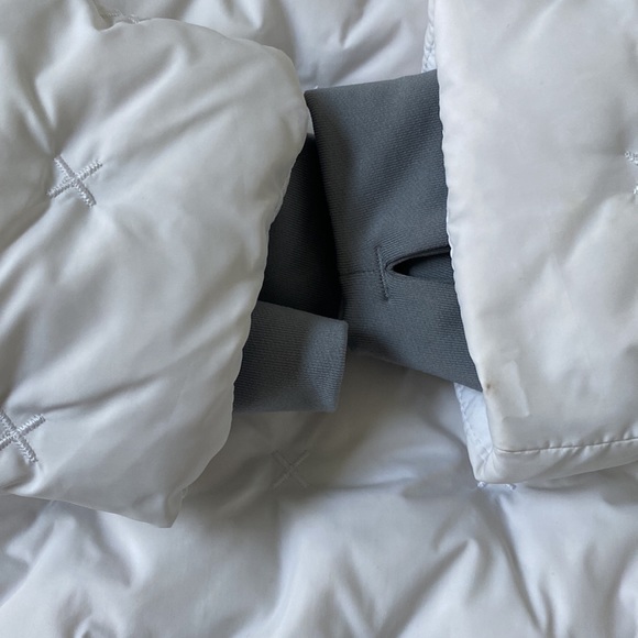 The North face puffer - Picture 6 of 8